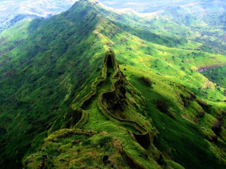 Tikona Fort: A Majestic Hilltop Fortress in Lonavala