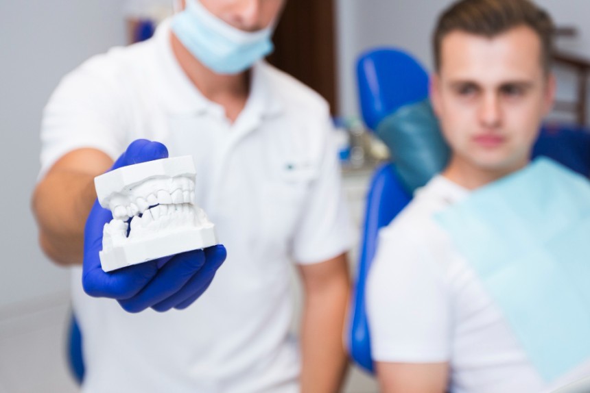 Who Is a Good Candidate for Full Mouth Dental Implants?