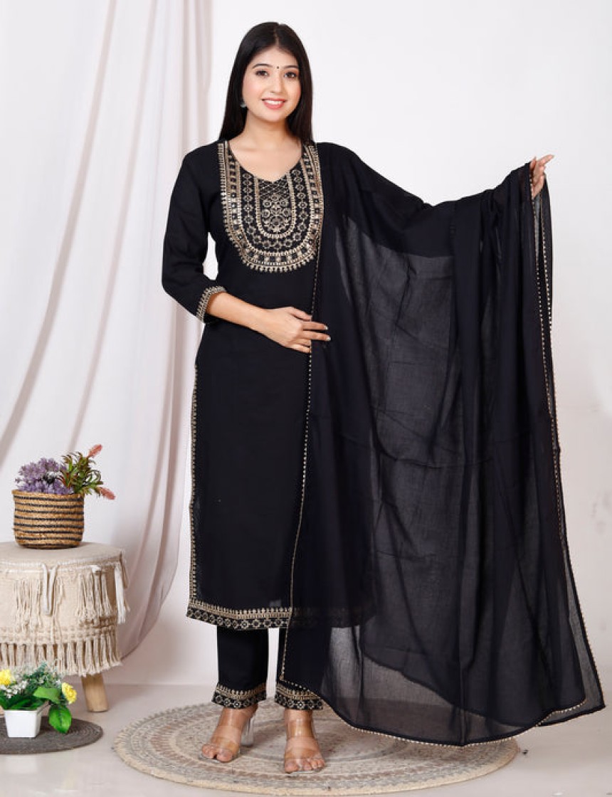 Kurta Suit for ladies