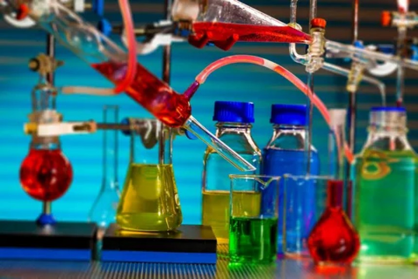 Global chemical synthesis services