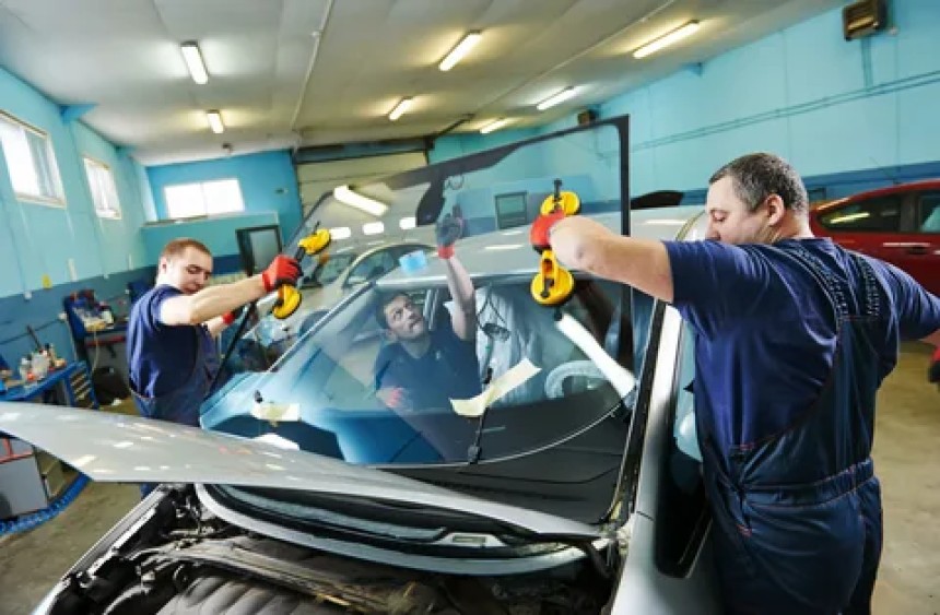 Toyota Glass Replacement
