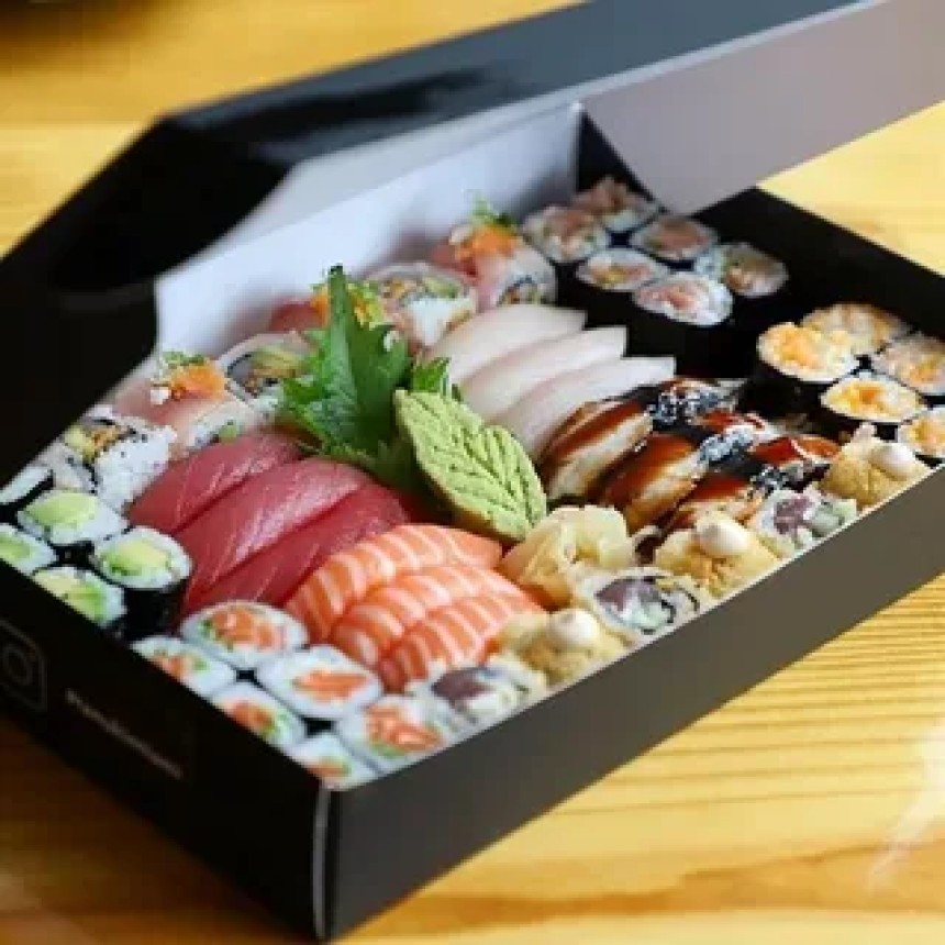 Sushi Boxes