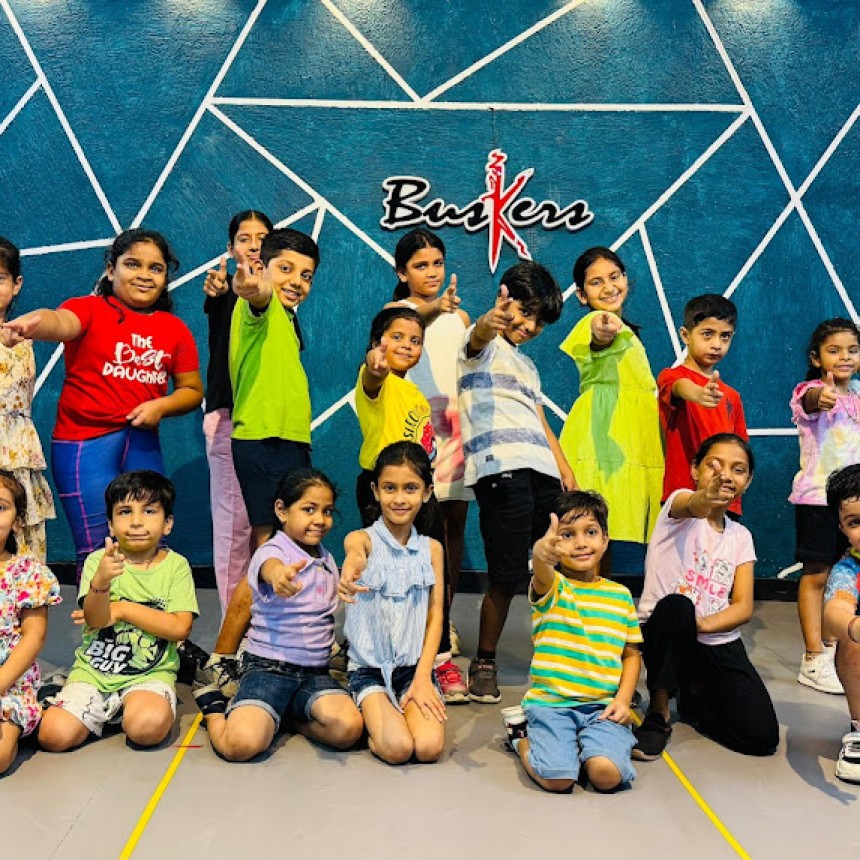 https://www.buskers.in/
