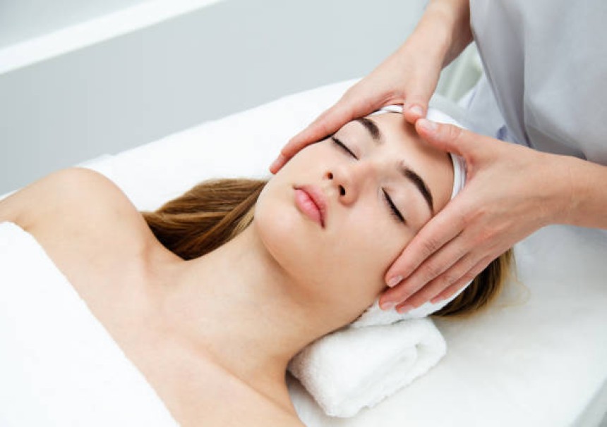 Deep Skin Cleaning in Riyadh