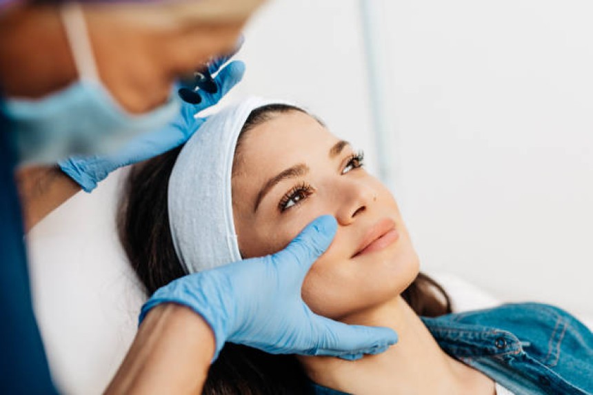 Lip Fillers injection in Dubai
