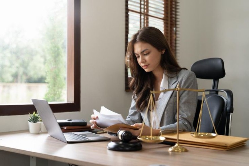 Best Lawyer In Delhi providing expert strategy and strong legal defense for complex criminal cases