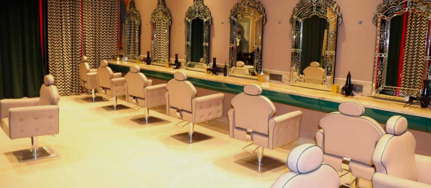 Best Salon in Jaipur: Combining Innovation, Style, and Expertise