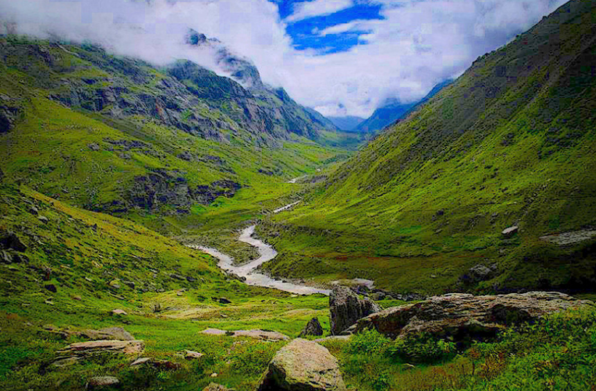 Pin Parvati Pass Trek: A Journey Through the Wild Heart of the Himalayas