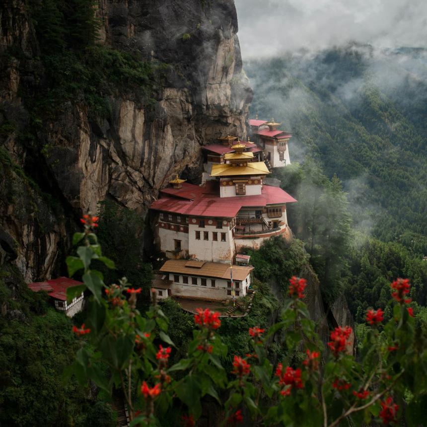 Explore the Best Bhutan Tour Packages in 2026