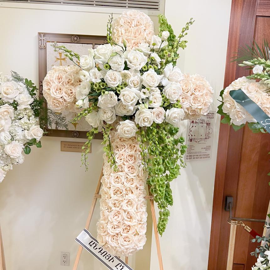 Finding the Right Florist for Funeral in USA: Compassionate Floral Tributes for Every Farewell