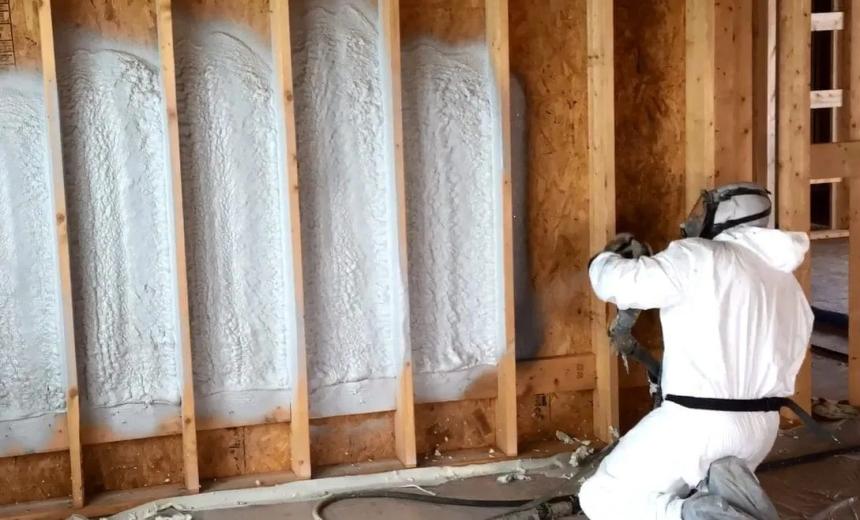 Moisture and Mold Issues in Spaces: How Open-Cell Spray Foam Solutions Help Prevent Them