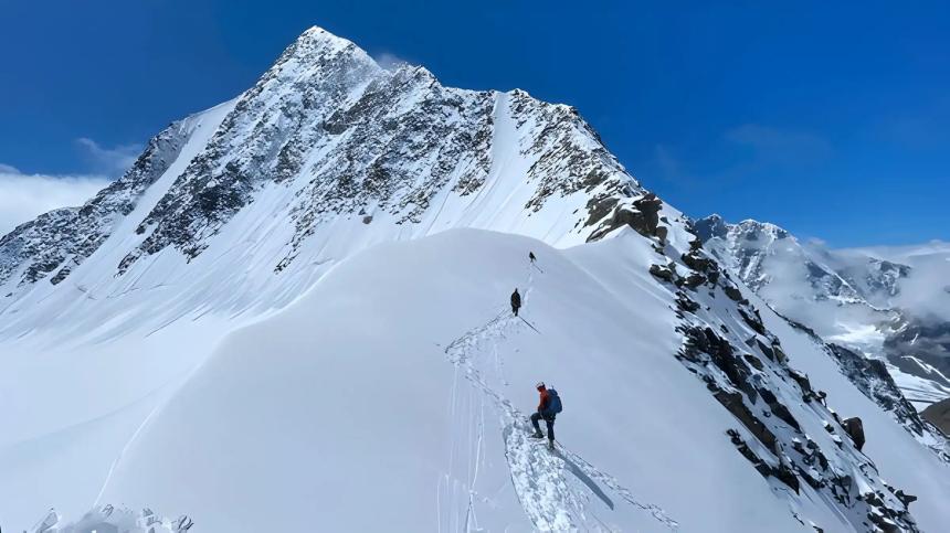 Mountaineering in Nepal: Explore the World's Highest Peaks