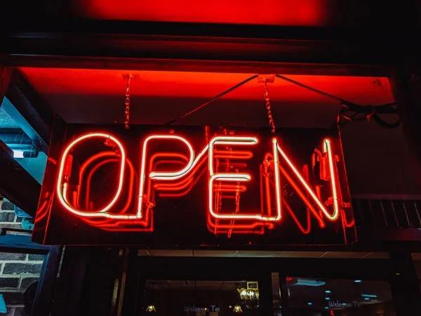 Bright & Energy-Efficient LED Business Signs