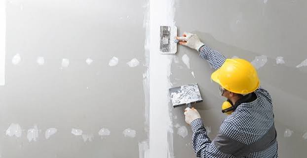 Drywall Repairman Near Me | Professional Wall Repair Services