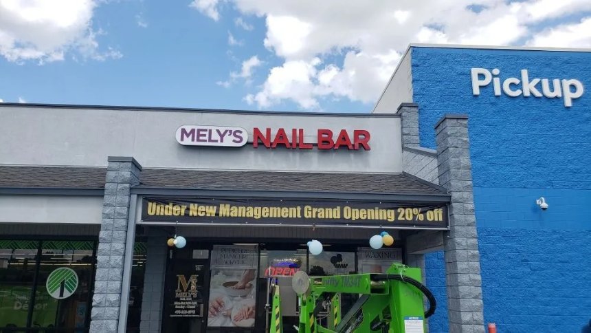 Why Choose a Professional Sign Company for Custom Building Signs in Warner Robins?